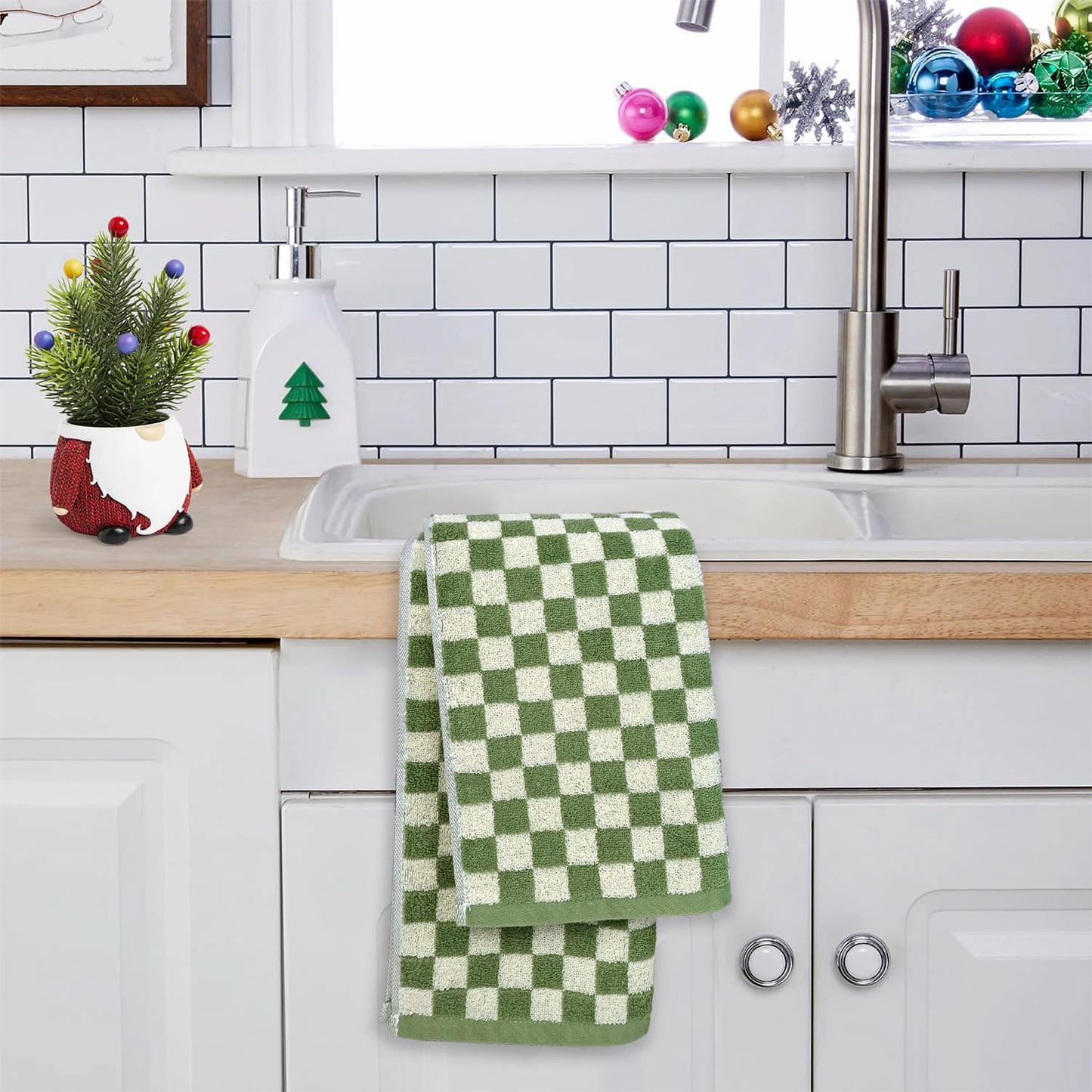 Jacquotha Hand Towels for Bathroom Set of 4 - Cute Checkered Bathroom Towels for Kitchen Decor, Lightweight for Bath Face Body