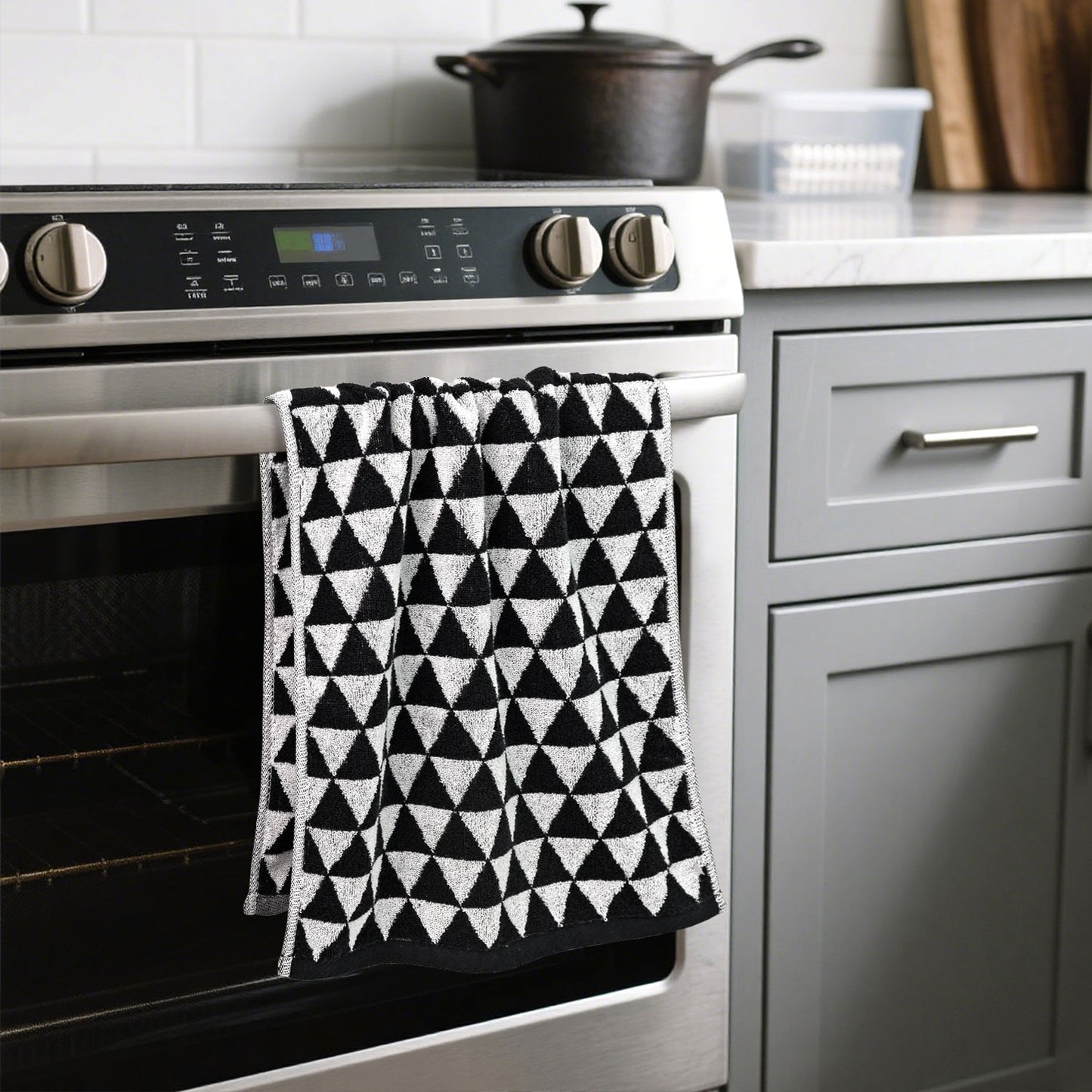 Hand Towels for Bathroom & Kitchen with Geometric Triangle, Cotton Quick Dry Towels for Hand Face Hair 13x29 Inches, Modern & Farmhouse