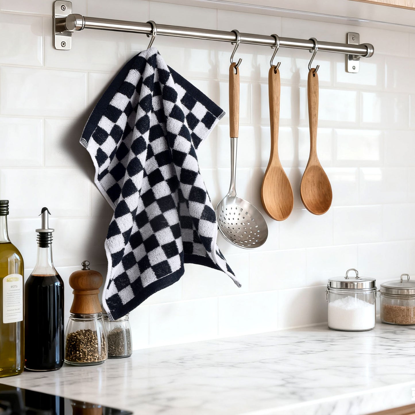 Jacquotha Wash Cloths Checkered 4 Pack - Cotton Washcloths for Face Body, 13 x 13 Inches Daily Cleansing Kitchen Towels