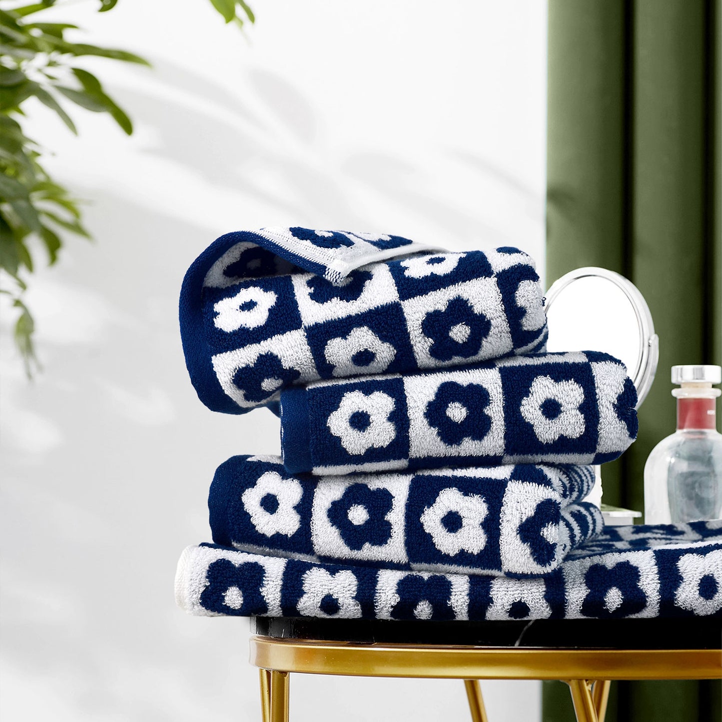 Jacquotha Cotton Hand Towels Checkered Floral - Quick Drying Hand Towel Set of 4, for Women Girls Bathroom Decor, 29” x 13”